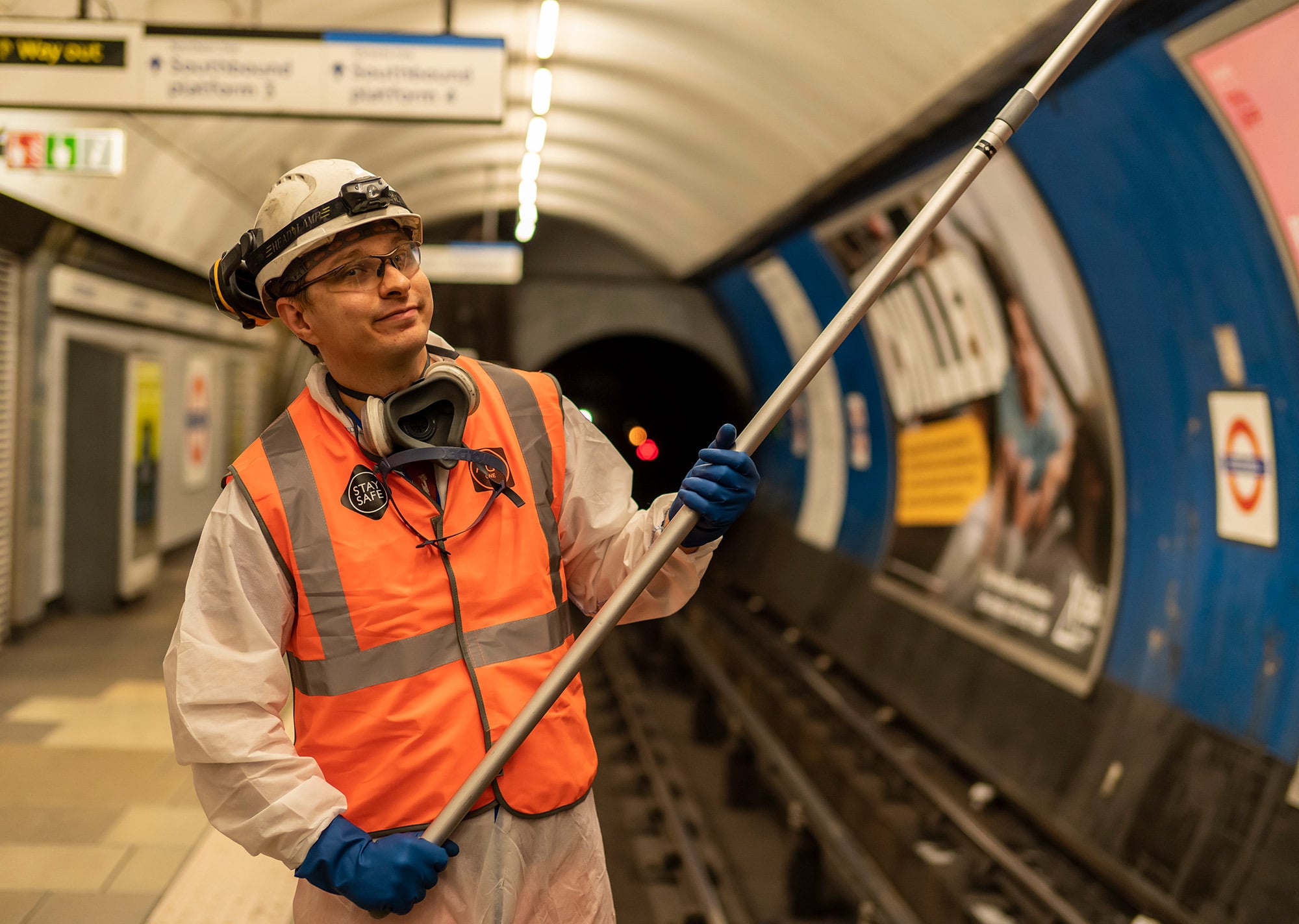 Train line cleaning